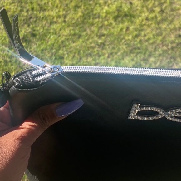 BEBE black and bling travel bag , NWT - Picture 5 of 14